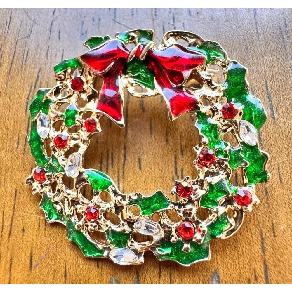 Christmas Wreath Pin Brooch New Red Green Crystal Bow Festive Holidays Nostalgic